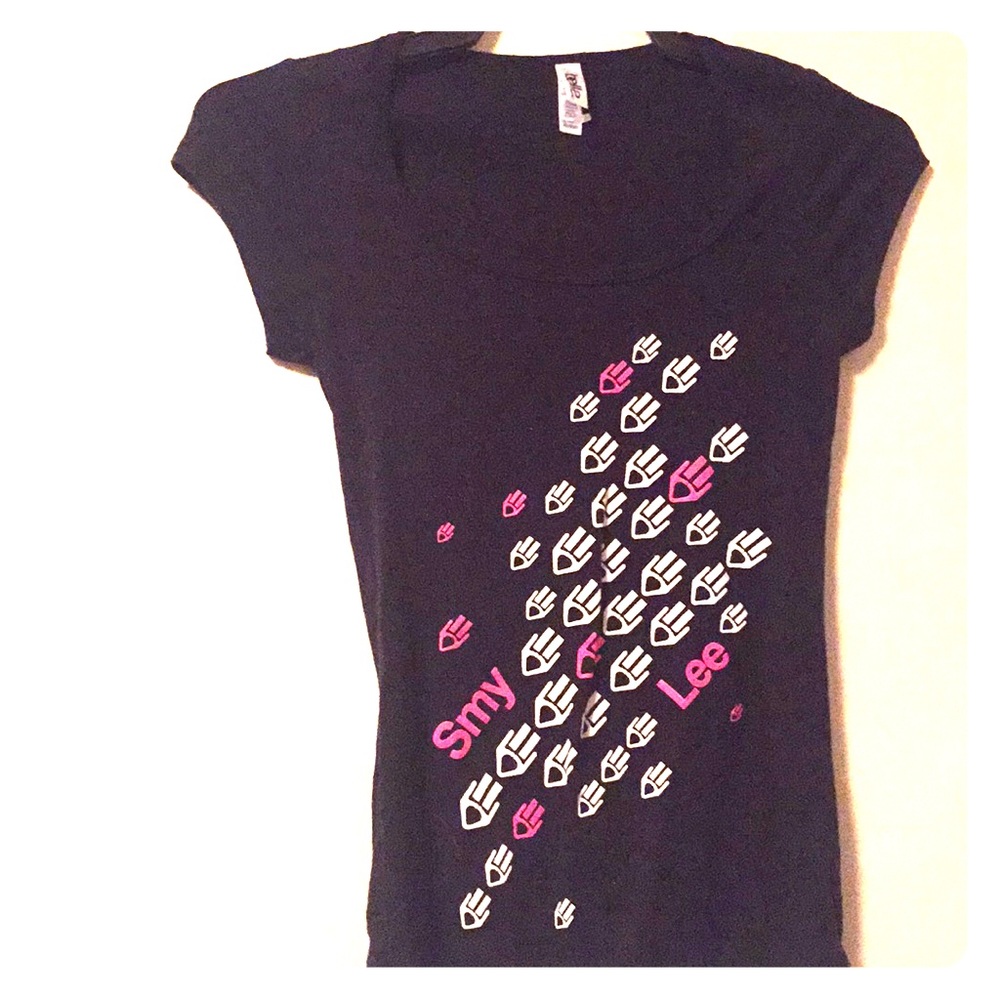 Tee shirt